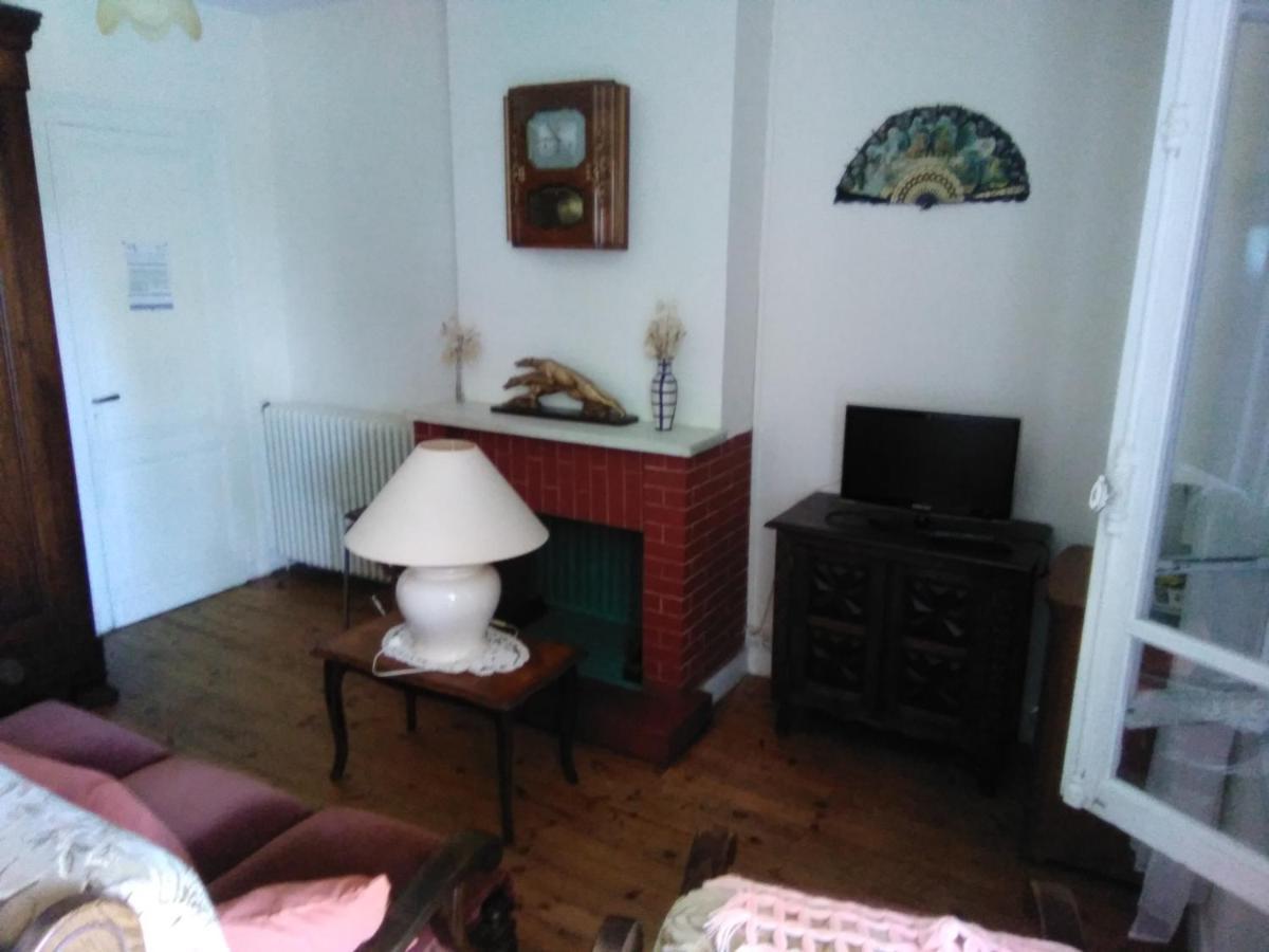 Maison De Vacances A Miramont-De-Guyenne Extérieur photo